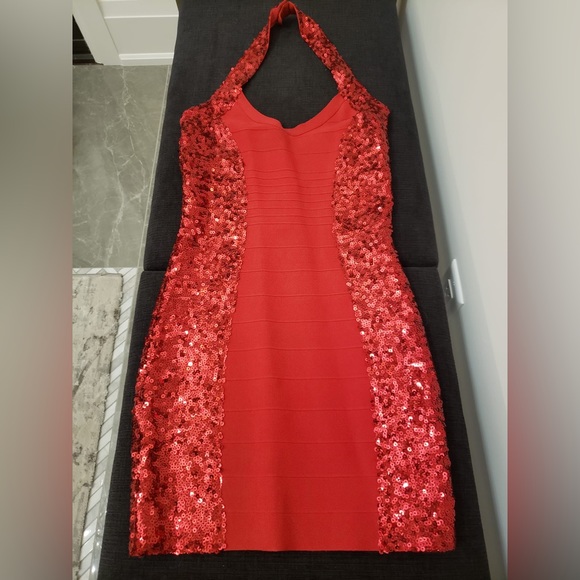 Red hot sequin mirage GUESS dress - Picture 2 of 3